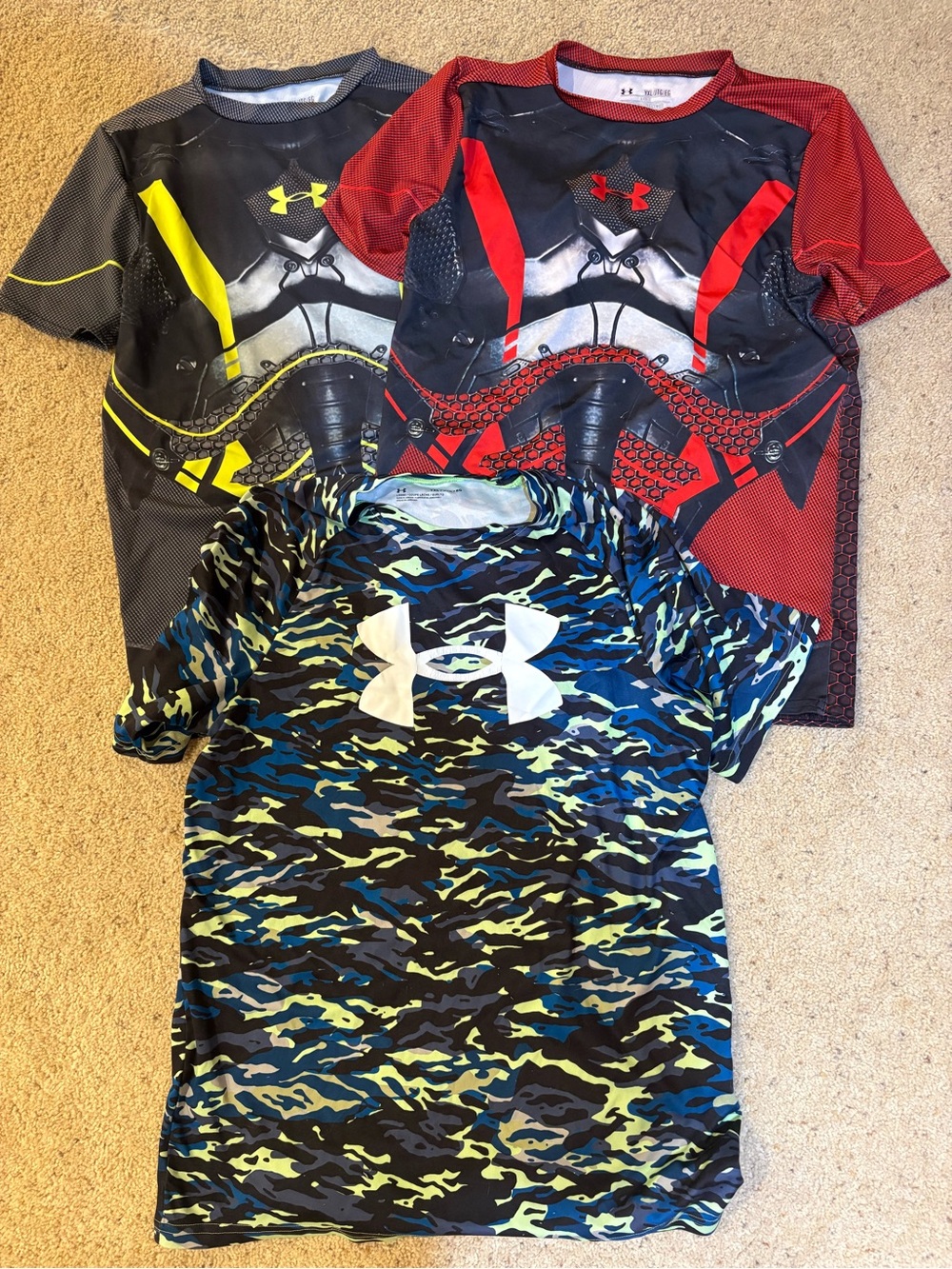 Under Armour Boys' Short Sleeve Athletic Shirts Bundle XL
